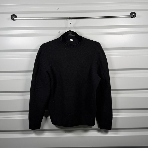 Uniqlo Sweaters - Uniqlo Womens Black 100% Wool Long Sleeve Crewneck Pullover Sweater Size L